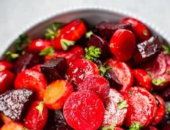 Maple Roasted Beets & Carrots